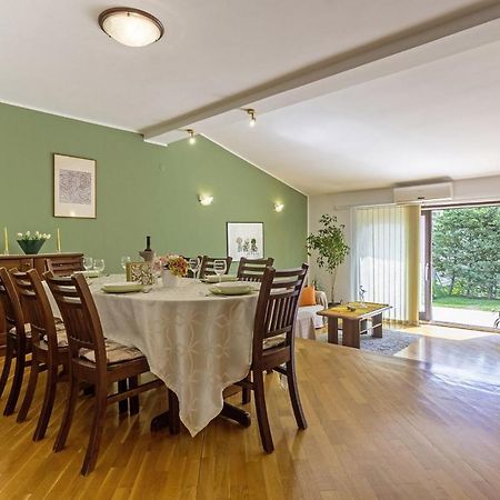 Nada in Vinkuran  Villa Pula Bagian luar foto